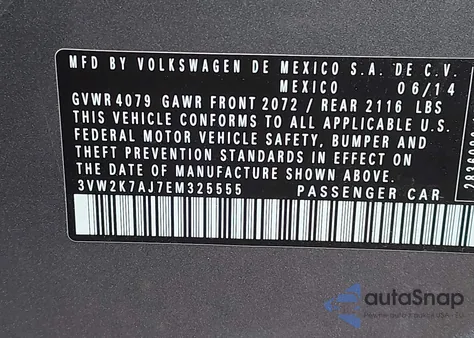 2014 Volkswagen Jetta 2.0L S z USA, uszkodzony, nr VIN 3VW2K7AJ7EM325555